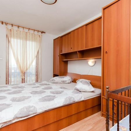 Apartments Albina لوبار المظهر الخارجي الصورة