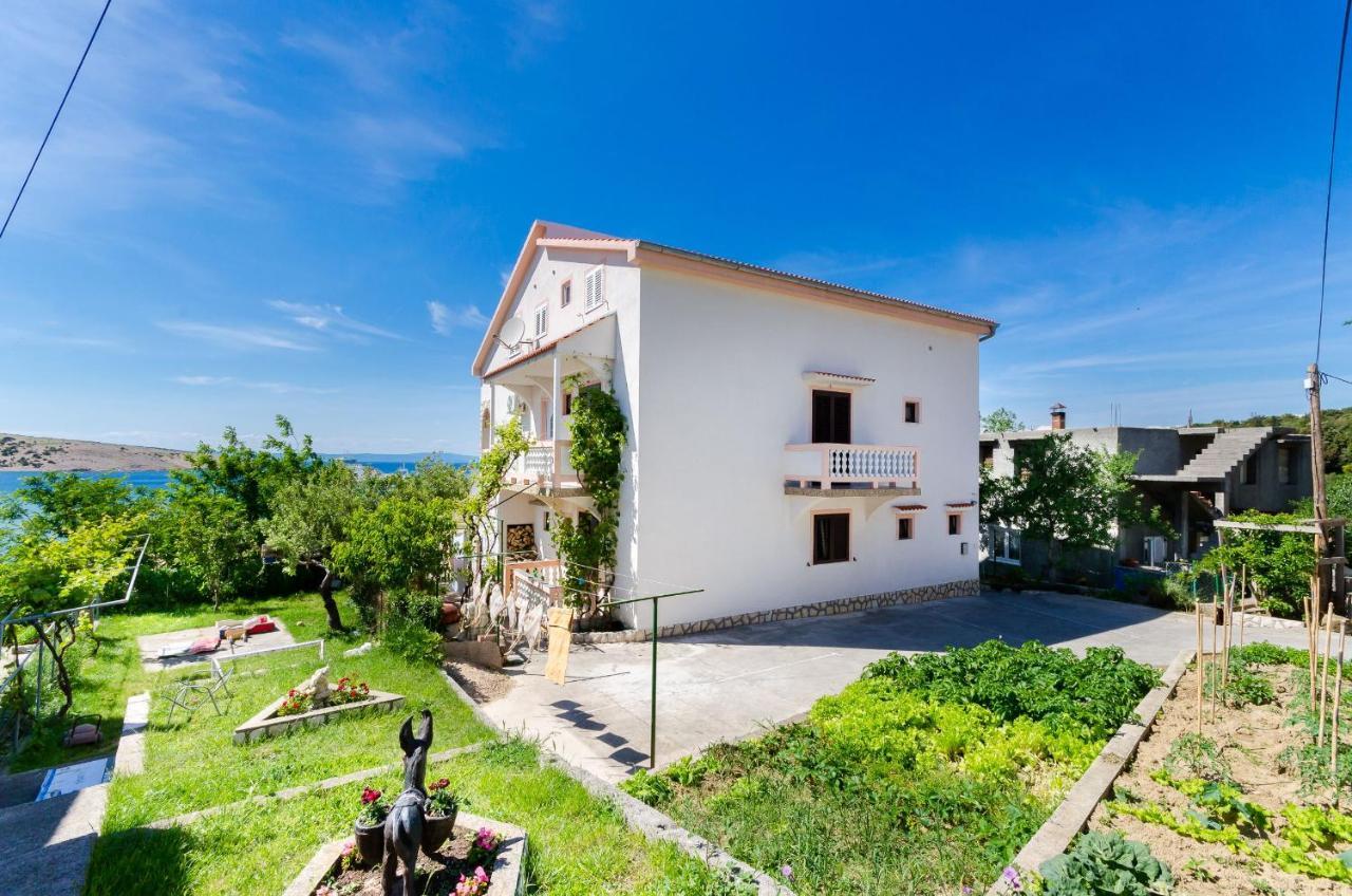 Apartments Albina لوبار المظهر الخارجي الصورة
