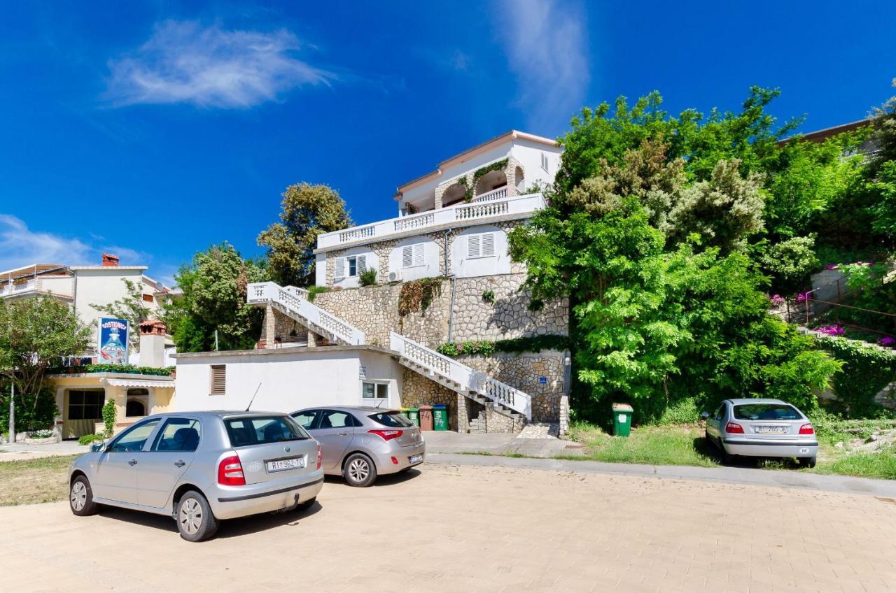 Apartments Albina لوبار المظهر الخارجي الصورة