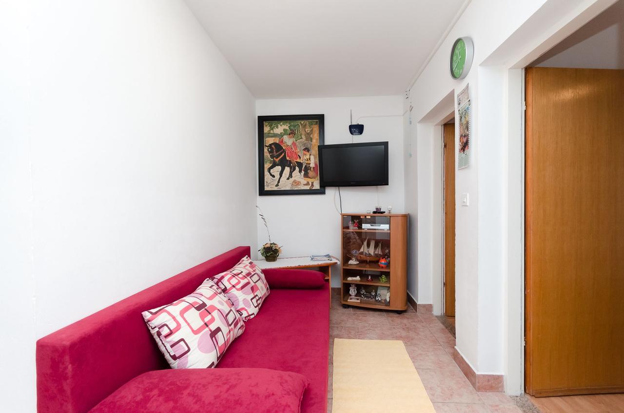 Apartments Albina لوبار المظهر الخارجي الصورة