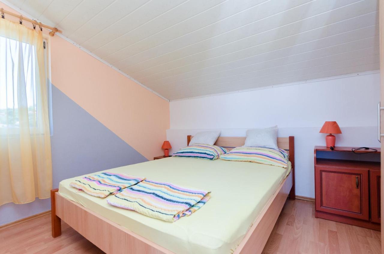 Apartments Albina لوبار المظهر الخارجي الصورة
